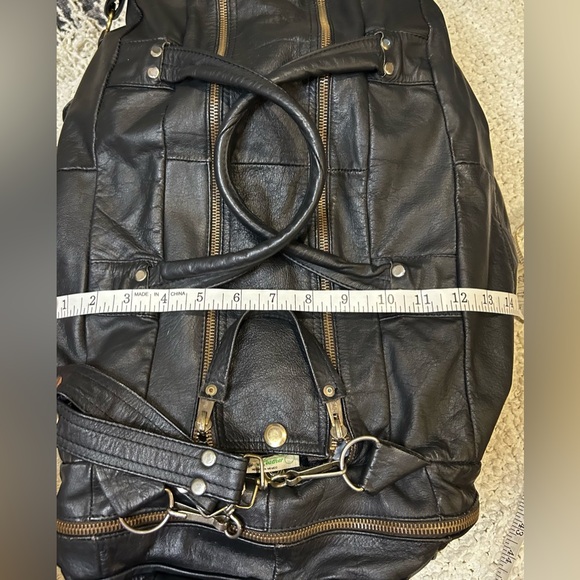 Vintage 70s Large Leather Travel Bag - Picture 13 of 15